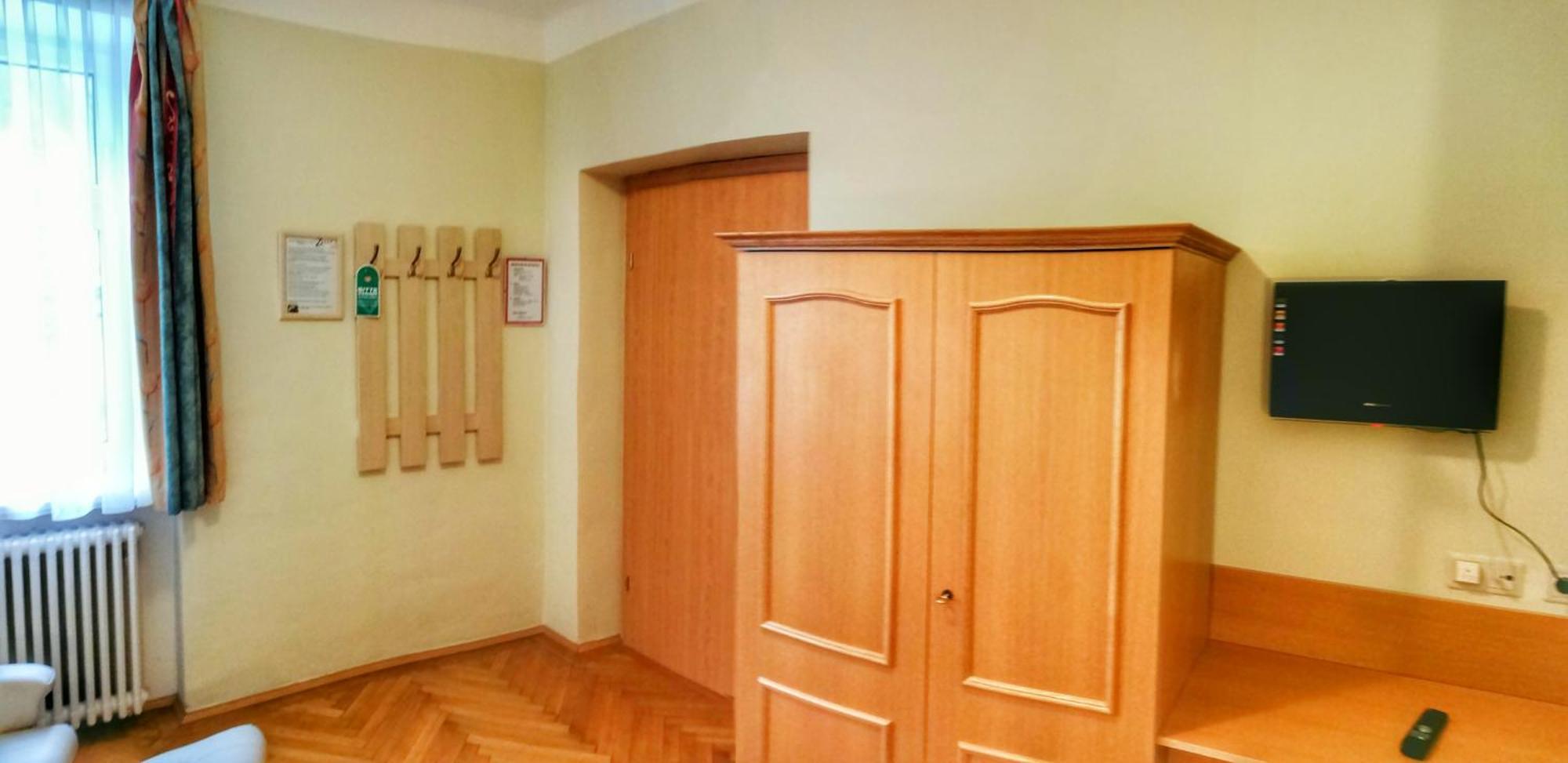 Familie Zuser Hotel Garni Миттербах Экстерьер фото