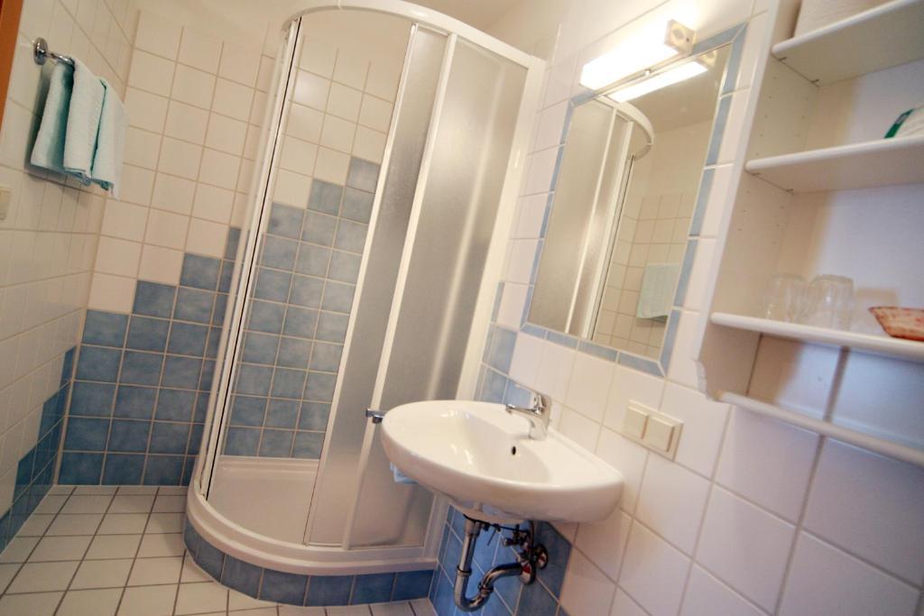 Familie Zuser Hotel Garni Миттербах Номер фото